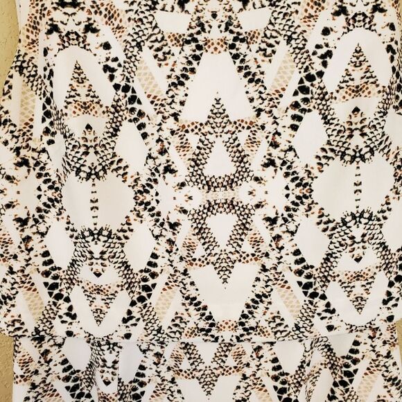 Banana Republic Outlet Geometric Snake Print Classy Sleeveless Mini Dress - Picture 7 of 9